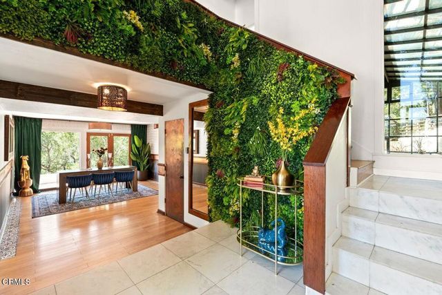 1002 Country Club Drive, Ojai, CA 93023