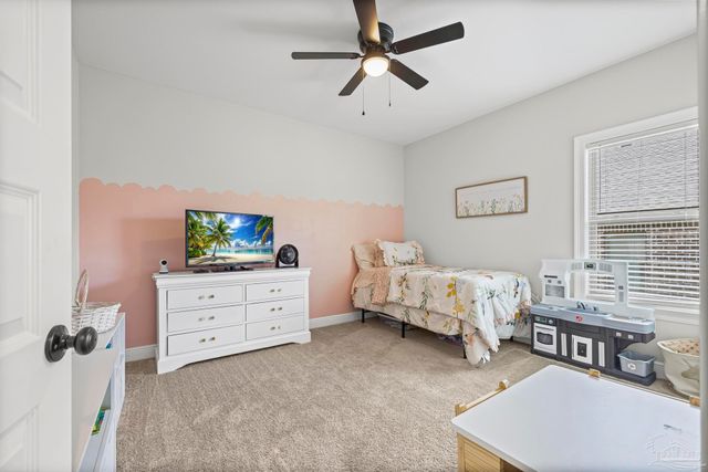 4084 Blue Hillside Ln, Milton, FL 32583