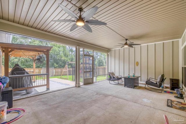 4084 Blue Hillside Ln, Milton, FL 32583