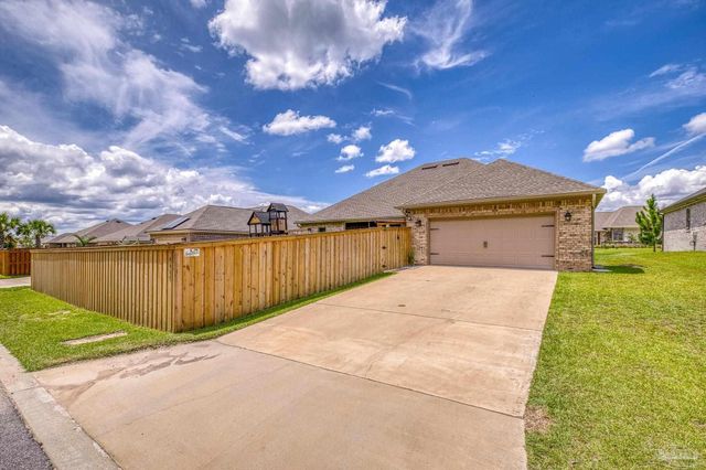 4084 Blue Hillside Ln, Milton, FL 32583