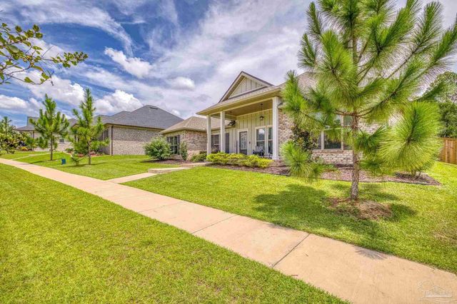 4084 Blue Hillside Ln, Milton, FL 32583