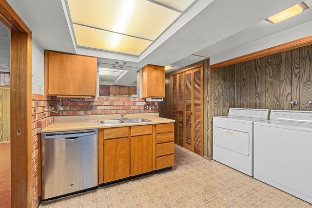 1618 N Napa St, Spokane, WA 99207