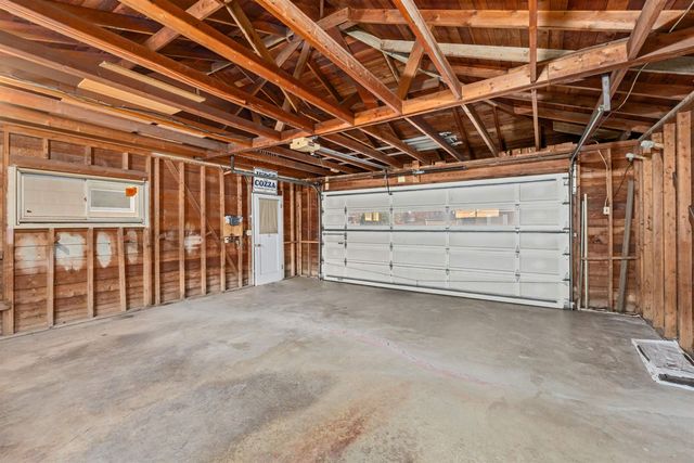 1618 N Napa St, Spokane, WA 99207