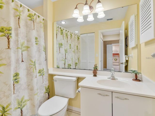 3130 RINGWOOD MEADOW 44, Sarasota, FL 34235