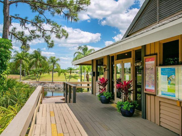 3130 RINGWOOD MEADOW 44, Sarasota, FL 34235