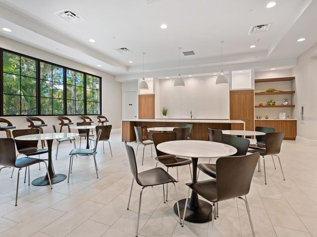 3130 RINGWOOD MEADOW 44, Sarasota, FL 34235