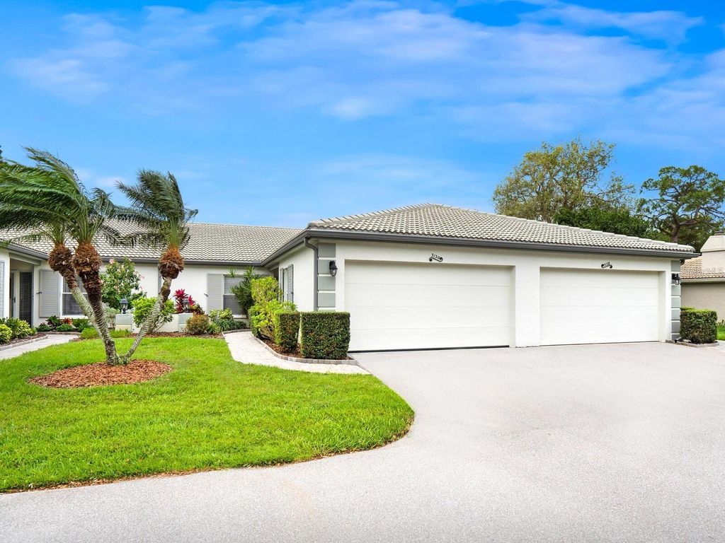 3130 RINGWOOD MEADOW 44, Sarasota, FL 34235