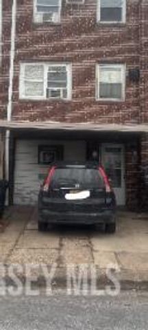 37 Bruce Park Drive, Trenton, NJ 08618