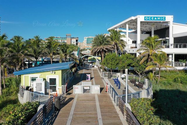 2304 SE 13th Court, Pompano Beach, FL 33062