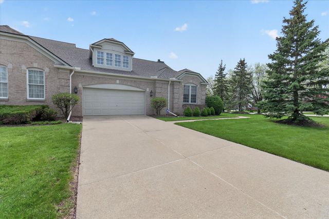 44543 Birchwood Court, Northville, MI 48168