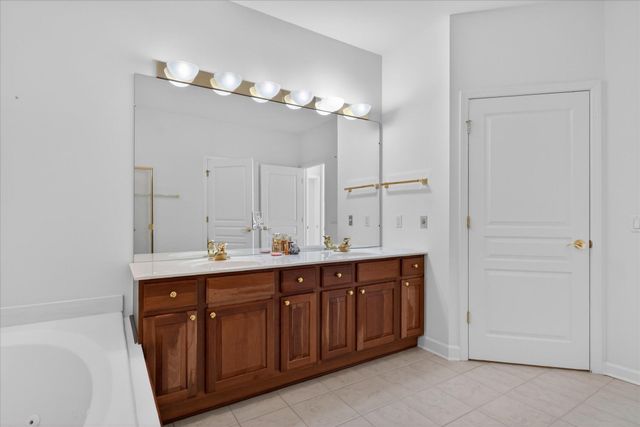 44543 Birchwood Court, Northville, MI 48168