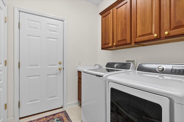 44543 Birchwood Court, Northville, MI 48168