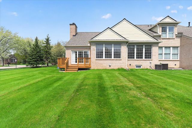 44543 Birchwood Court, Northville, MI 48168