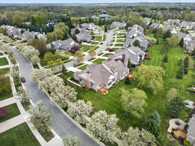 44543 Birchwood Court, Northville, MI 48168