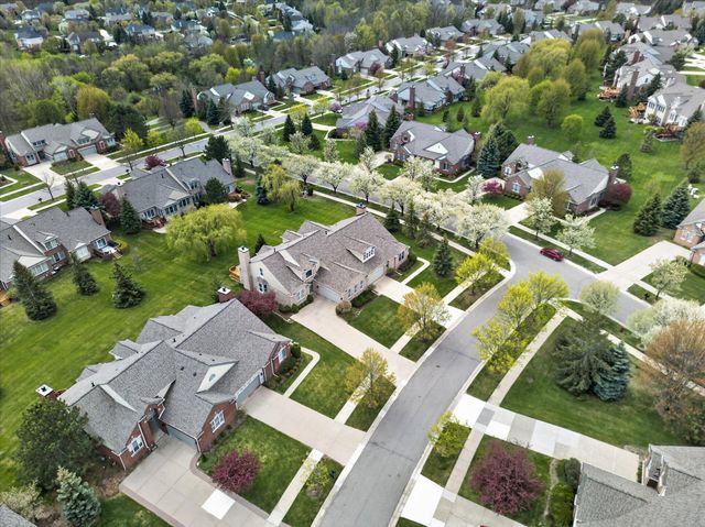 44543 Birchwood Court, Northville, MI 48168