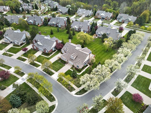 44543 Birchwood Court, Northville, MI 48168