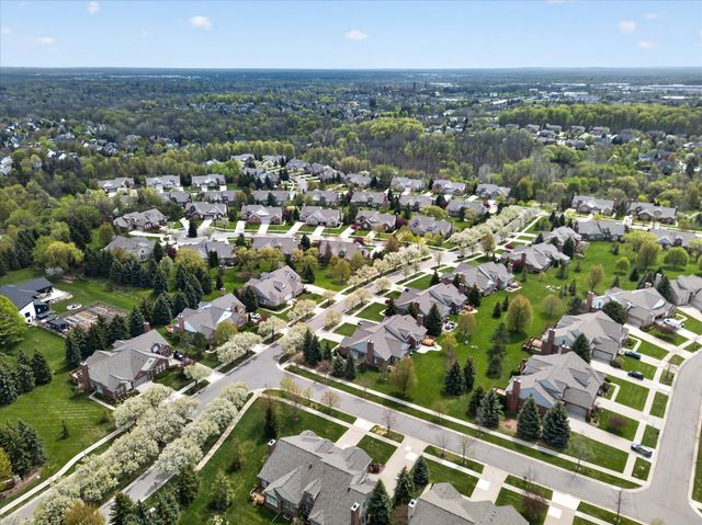 44543 Birchwood Court, Northville, MI 48168