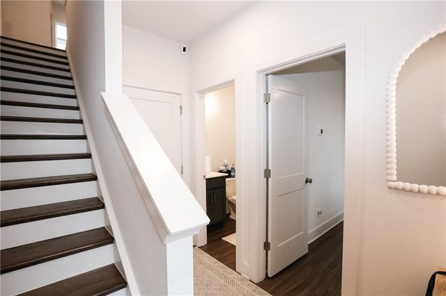 1305 Breezy SE Street, Atlanta, GA 30315