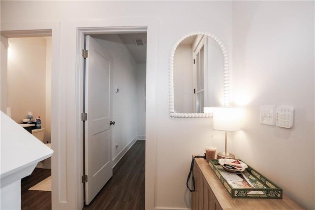 1305 Breezy SE Street, Atlanta, GA 30315