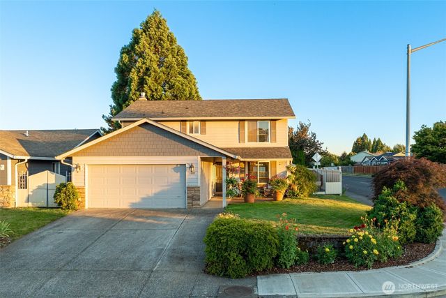 1407 NW 4th Street, Battle Ground, WA 98604