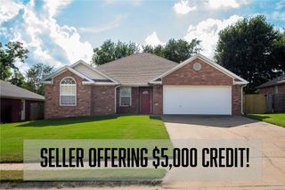 218 Hailey Drive, Centerton, AR 72719