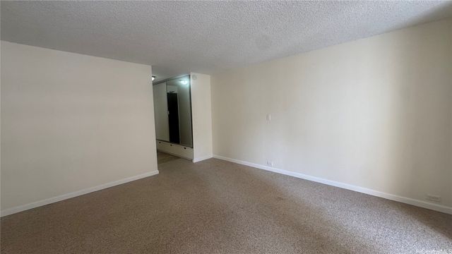 747 Amana Street 1015, Honolulu, HI 96814