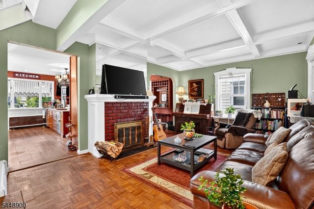 90 7Th St, Ridgefield Park Village, NJ 07660
