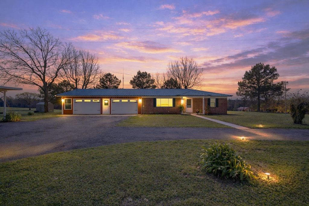 90 PR 3394, Big Sandy, TX 75755