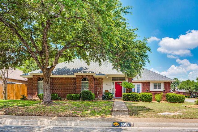 4503 Black Oak Woods, San Antonio, TX 78249
