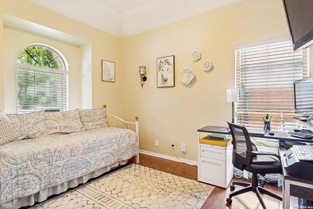 4503 Black Oak Woods, San Antonio, TX 78249