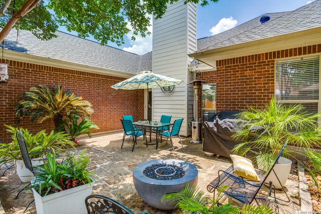 4503 Black Oak Woods, San Antonio, TX 78249