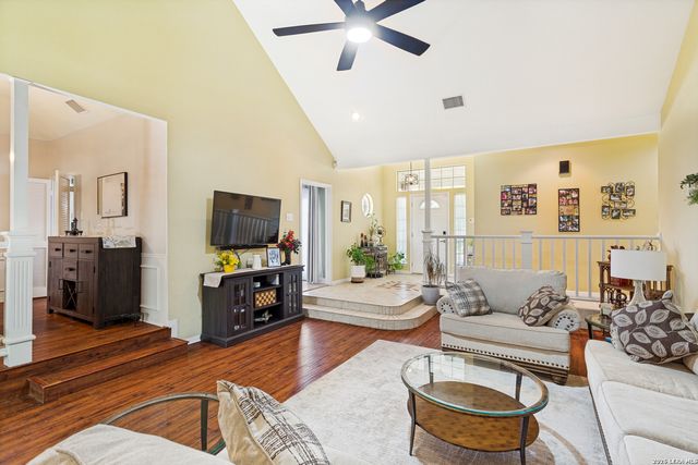 4503 Black Oak Woods, San Antonio, TX 78249