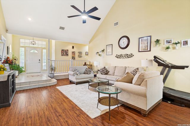4503 Black Oak Woods, San Antonio, TX 78249