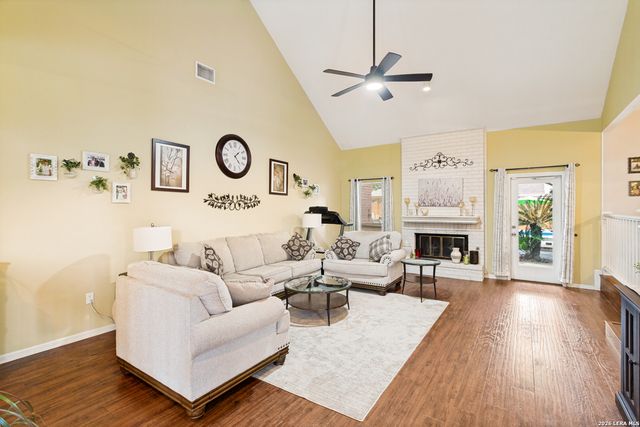 4503 Black Oak Woods, San Antonio, TX 78249