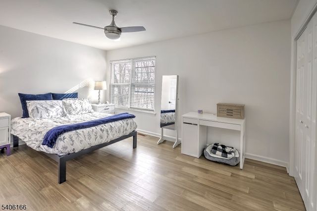 418 Hawthorne Ct, Raritan Twp., NJ 08822