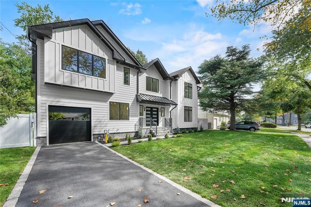 192 Valley Road, River Edge, NJ 07661