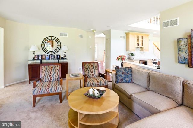 110 HERITAGE CT, Phoenixville, PA 19460