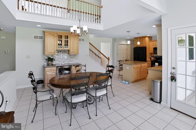 110 HERITAGE CT, Phoenixville, PA 19460