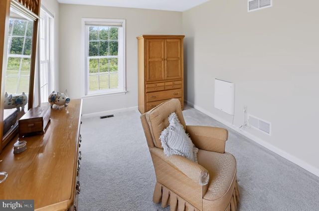 110 HERITAGE CT, Phoenixville, PA 19460