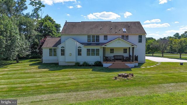 110 HERITAGE CT, Phoenixville, PA 19460