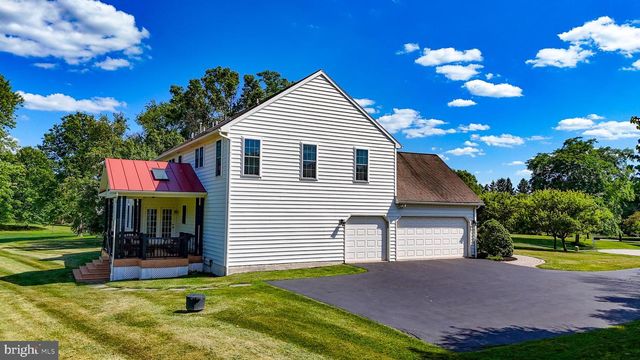 110 HERITAGE CT, Phoenixville, PA 19460
