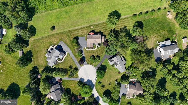 110 HERITAGE CT, Phoenixville, PA 19460