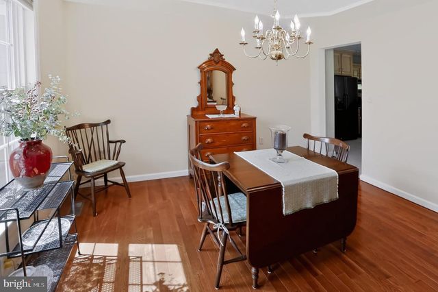 110 HERITAGE CT, Phoenixville, PA 19460