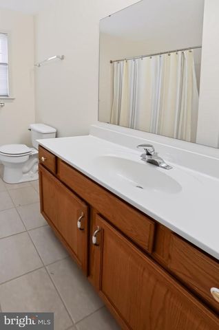 110 HERITAGE CT, Phoenixville, PA 19460