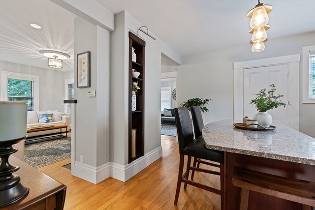 13 Saint James Street 1, Newton, MA 02458