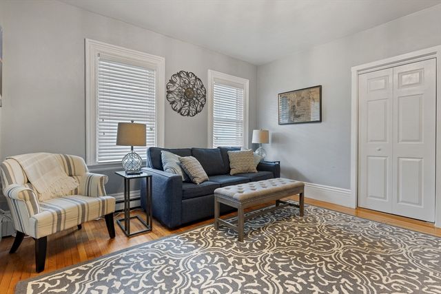 13 Saint James Street 1, Newton, MA 02458