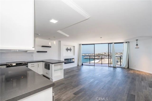 531 Esplanade 713, Redondo Beach, CA 90277