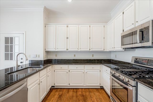 932 HARBOR VIEW DR, Memphis, TN 38103