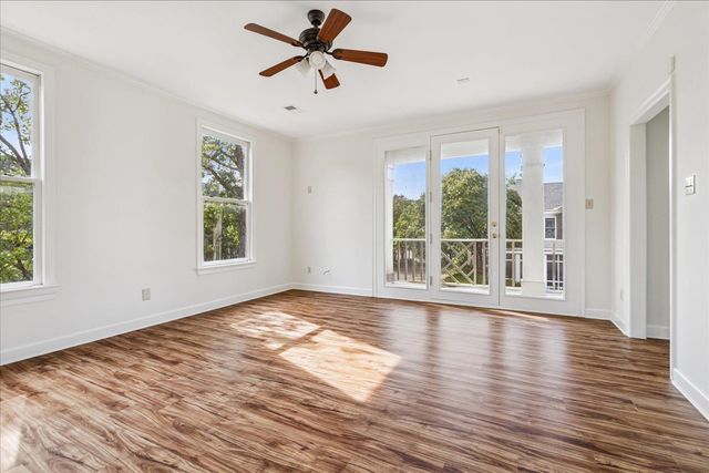 932 HARBOR VIEW DR, Memphis, TN 38103