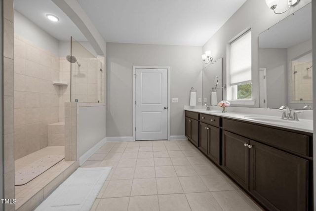 1233 Elk Falls Drive, Wendell, NC 27591